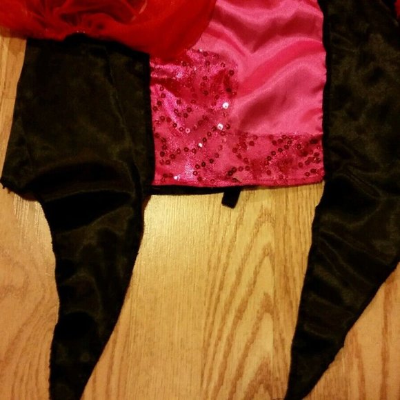 Vogue Devil Girls Halloween Costume    Size: Medium    Brand New - Picture 4 of 6